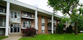 West St. Paul apartment for rent - Charlton Estates - Exterior, West St. Paul, Minnesota