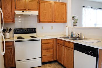 Fully furnished kitchen