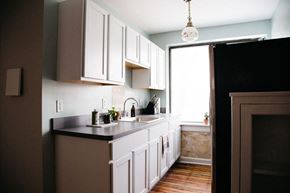Detroit apartment for rent - Renovated Kitchen