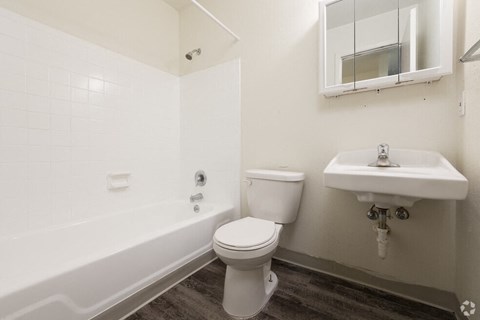 Floor plan for 2 beds, 1 bath, 667 sqft