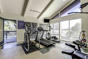 El Cajon apartment for rent - fitness center