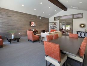 Santa Clarita apartment for rent - Leasing Office