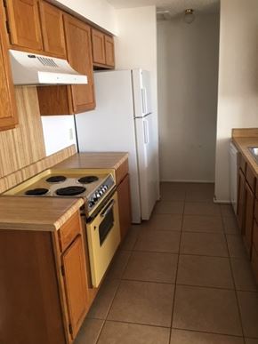 Snyder house for rent - 419 1/2 36th Place