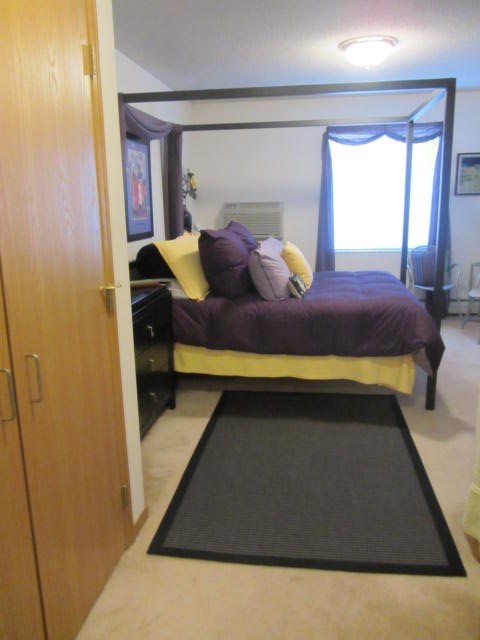 Floor plan for 2 beds, 2 baths, 1038 sqft
