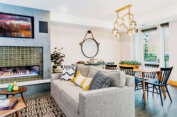 Living room lounge