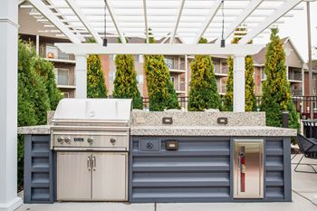 Private patio & grill area
