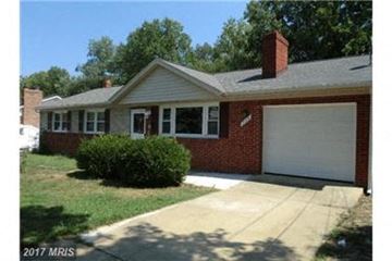Clinton house for rent - 9610 Beverly Ave
