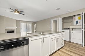 Kent apartment for rent - Kitchen