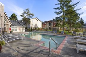 Kent apartment for rent - Swimming Pool