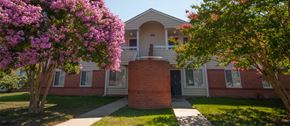 Salisbury apartment for rent - Village at Mitchell Pond