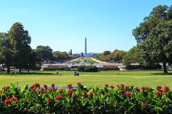 Convenient to downtown washington, d.C.