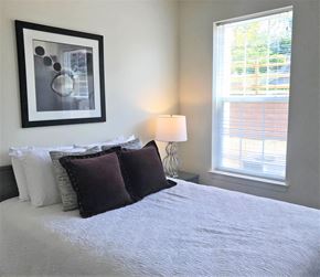 Annandale apartment for rent - a bedroom with a large bed and a window