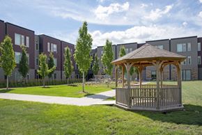 Golden Valley apartment for rent - Cornerstone Creek Apartments Golden Valley