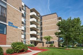 Minneapolis apartment for rent - Park Plaza Apartments Minneapolis