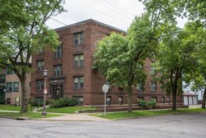 Saint Paul apartment for rent - Ramsey Hill Apartments St. Paul