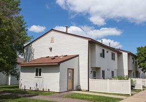 Vadnais Heights apartment for rent - Vadnais Highlands Townhomes Vadnais Heights MN