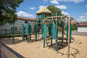 Vadnais Heights apartment for rent - Vadnais Highlands Townhomes Vadnais Heights MN
