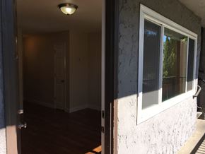 San Jose apartment for rent - a view of the dining room from the living room