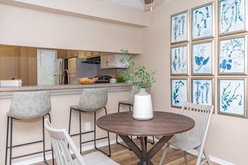 Breakfast bar