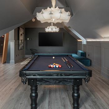 Games/lounge room