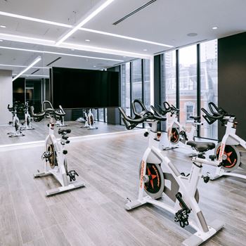Yoga/spin studio