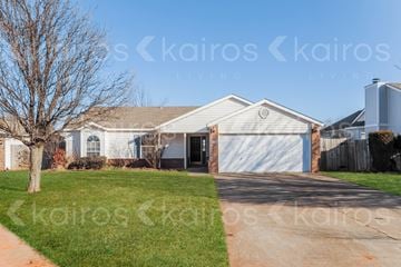 Norman house for rent - 1005 Pinecrest St