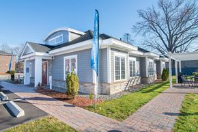 Lowell apartment for rent - Hallmark Northwood Leasing Office