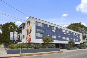 Los Angeles apartment for rent - Callie On Curson  - Community Exterior