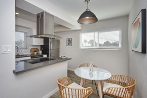 Los Angeles apartment for rent - Dining table next to modern kitchen