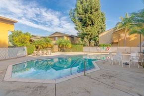 El Monte apartment for rent - Pool and lounging area