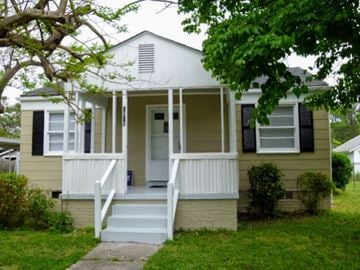 Cayce house for rent - 1312 Summerland Drive