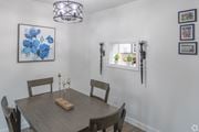 Cincinnati townhouse for rent - Impressive Dining at Townhomes at Galbraith Pointe, Ohio