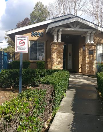 Spring Valley apartment for rent - A sign is posted on a pole in front of a house stating that the property is no smoking.