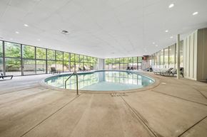 Cleveland apartment for rent - Indoor Pool