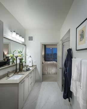 Cambridge apartment for rent - Bathroom