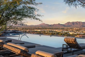 Heated rooftop pool & spa