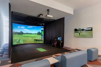 Golf simulator, putting green & outdoor golf area