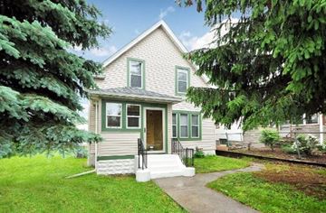 Saint Paul house for rent - 902 Dodd Road