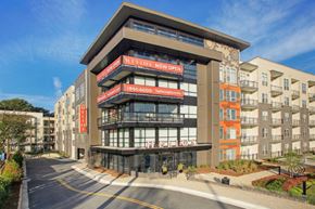 Atlanta apartment for rent - building exterior