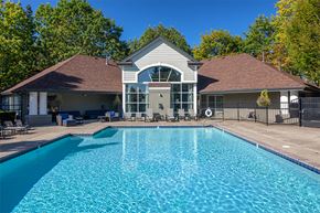 West Linn apartment for rent - Cascade Summit Apartment Homes in West Linn, OR - Pool