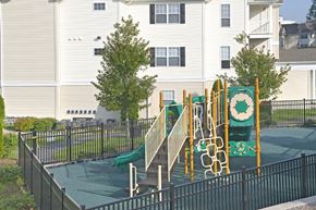 Peabody apartment for rent - Highlands at Dearborn Pool Side Heated Spa Peabody MA - North Shore