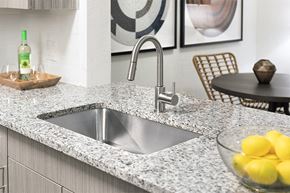 Scottsdale apartment for rent - North Scottsdale Apartments - San Carlos - Granite countertops in newly upgraded kitchens and bathrooms