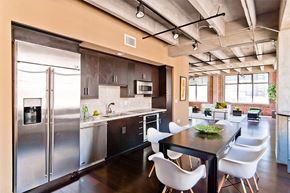 Los Angeles apartment for rent - Brockman Lofts Designer Gourmet kitchen Los Angeles CA - Bottega Louie