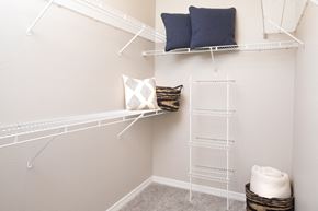 Mckinney apartment for rent - Villas at Stonebridge Ranch - McKinney, TX - walk-in closet