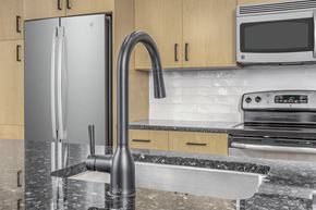 Arlington apartment for rent - ZoSo Flats Arlington VA apartments - modern kitchens