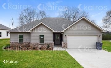 Lincoln house for rent - 145 Maple Leaf Dr