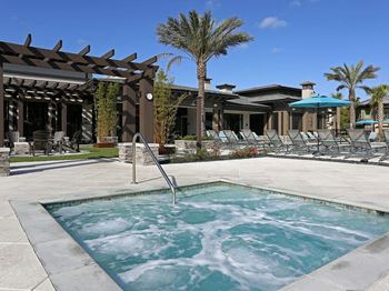 Hot tub spa