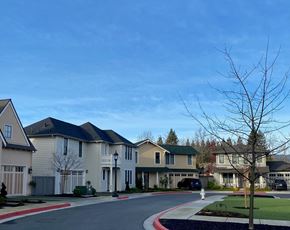 Sonoma house for rent - a row of houses on the corner of a street