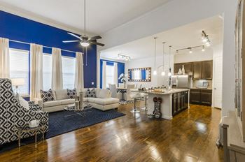 Indoor-living