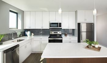 High-efficiency, stainless steel appliances